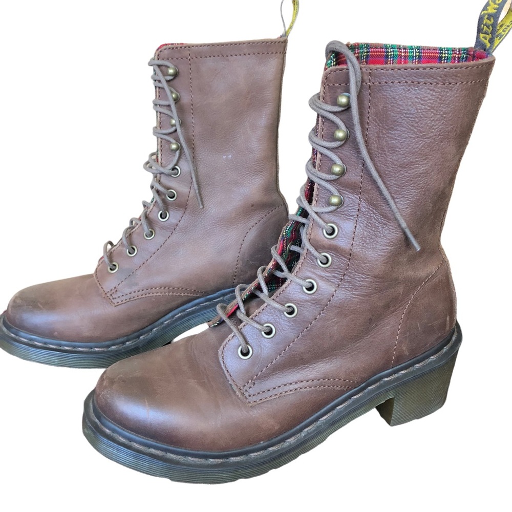 Dr. Doc Martens Casey Booties Boots Women’s 8 Brown Leather Chunky Heel Air Wair